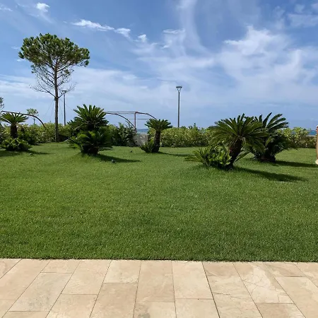 Hotel Grand Torre Fara 4*