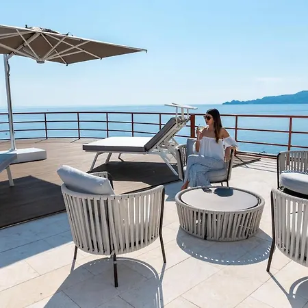 Hotell Grand Torre Fara 4*