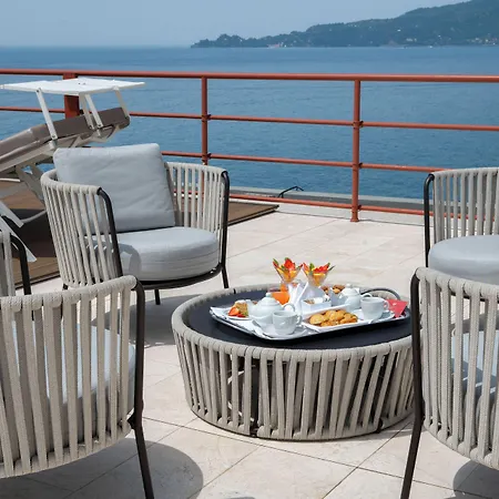 Grand Torre Fara 4* キアーヴァリ