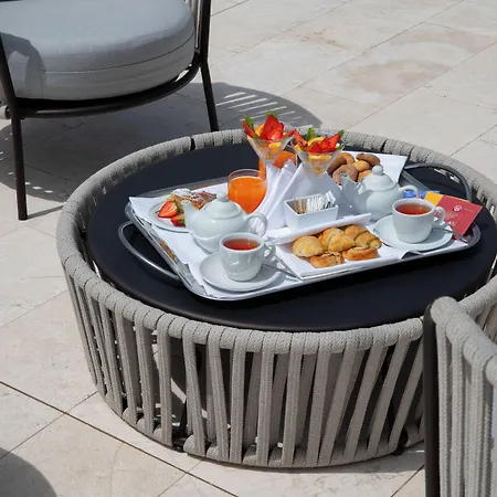 ホテル Grand Torre Fara 4*